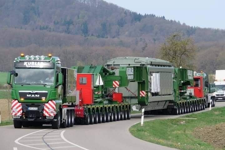 oversized freight load